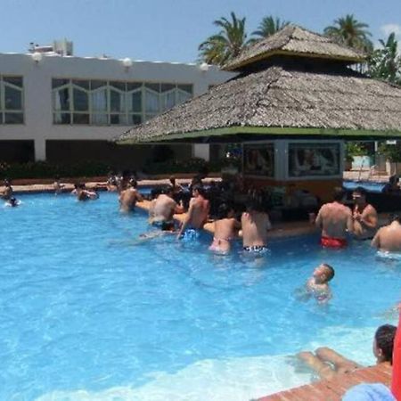 Sol Apartment - C&G Benal Beach ベナルマデナ エクステリア 写真