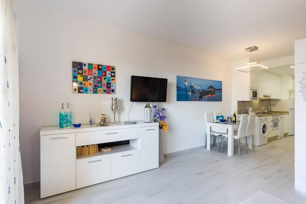Sol Apartment - C&G Benal Beach ベナルマデナ エクステリア 写真