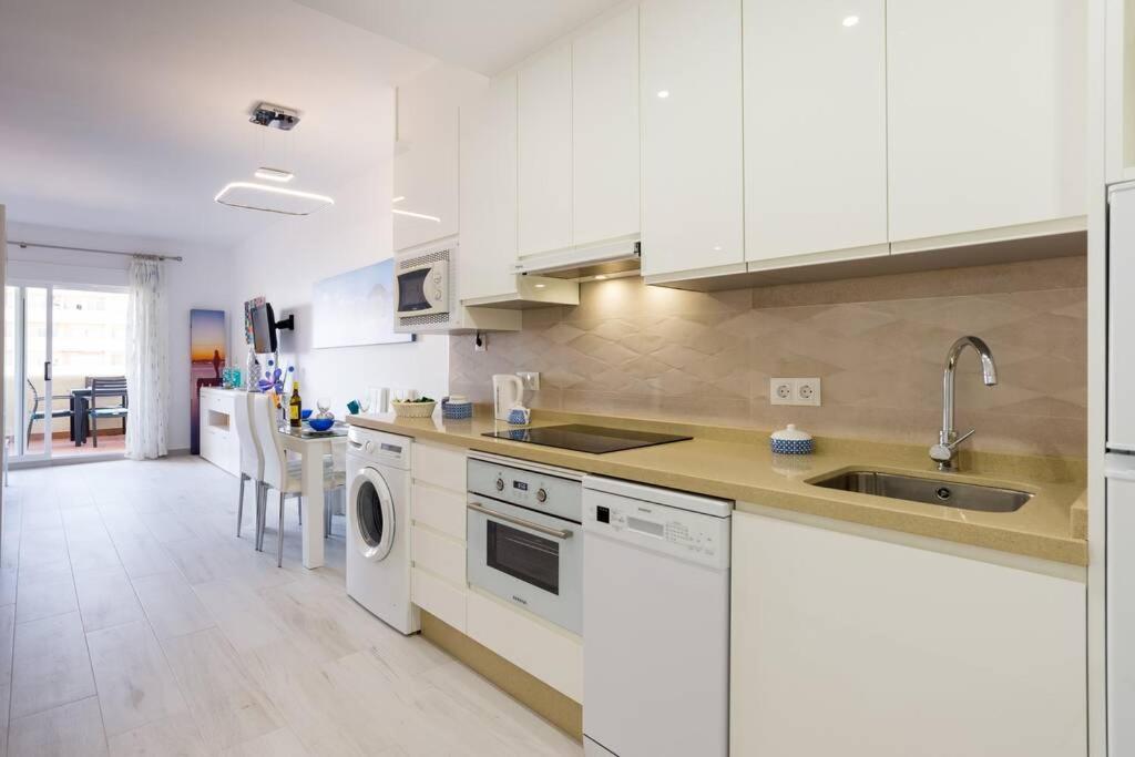 Sol Apartment - C&G Benal Beach ベナルマデナ エクステリア 写真
